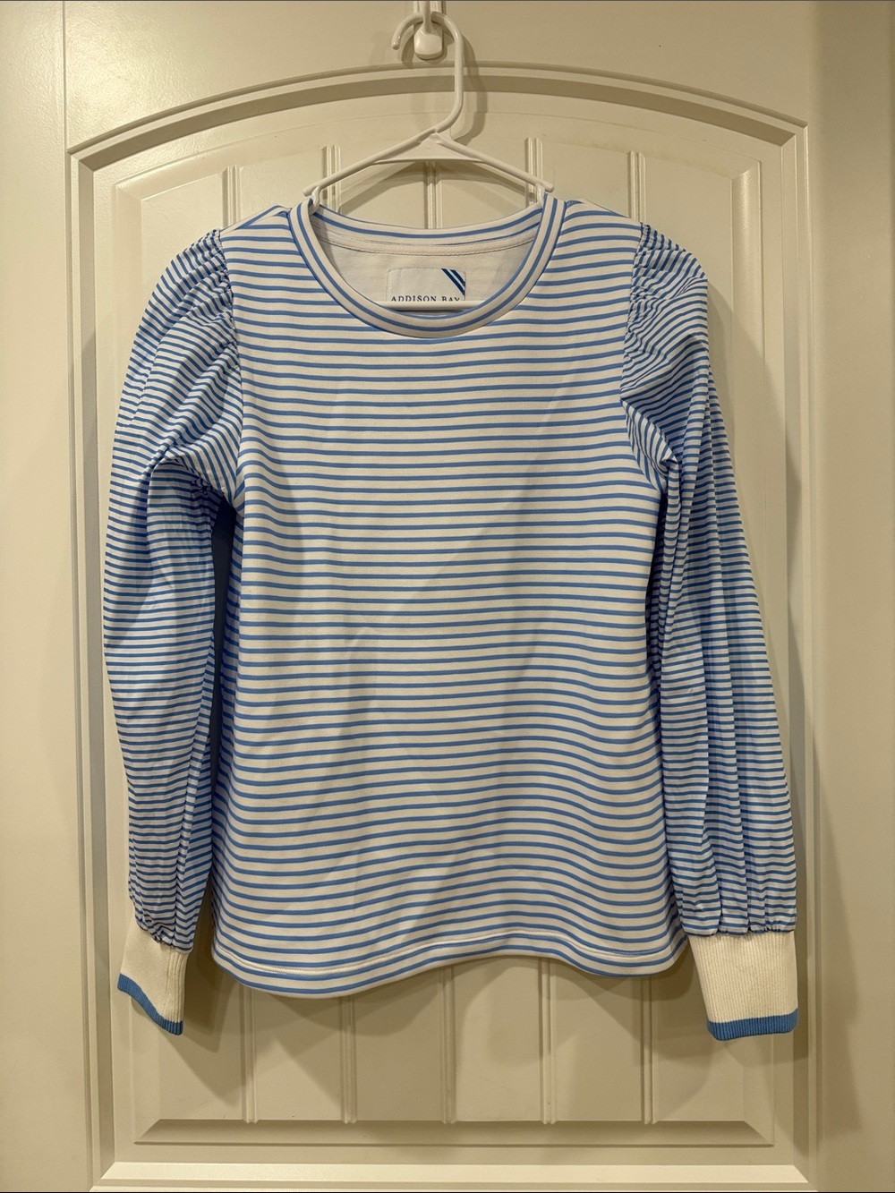 NWOT Addison Bay Penny Pullover Blue and White Puff-Sleeve Long Sleeve Top - Picture 2 of 6
